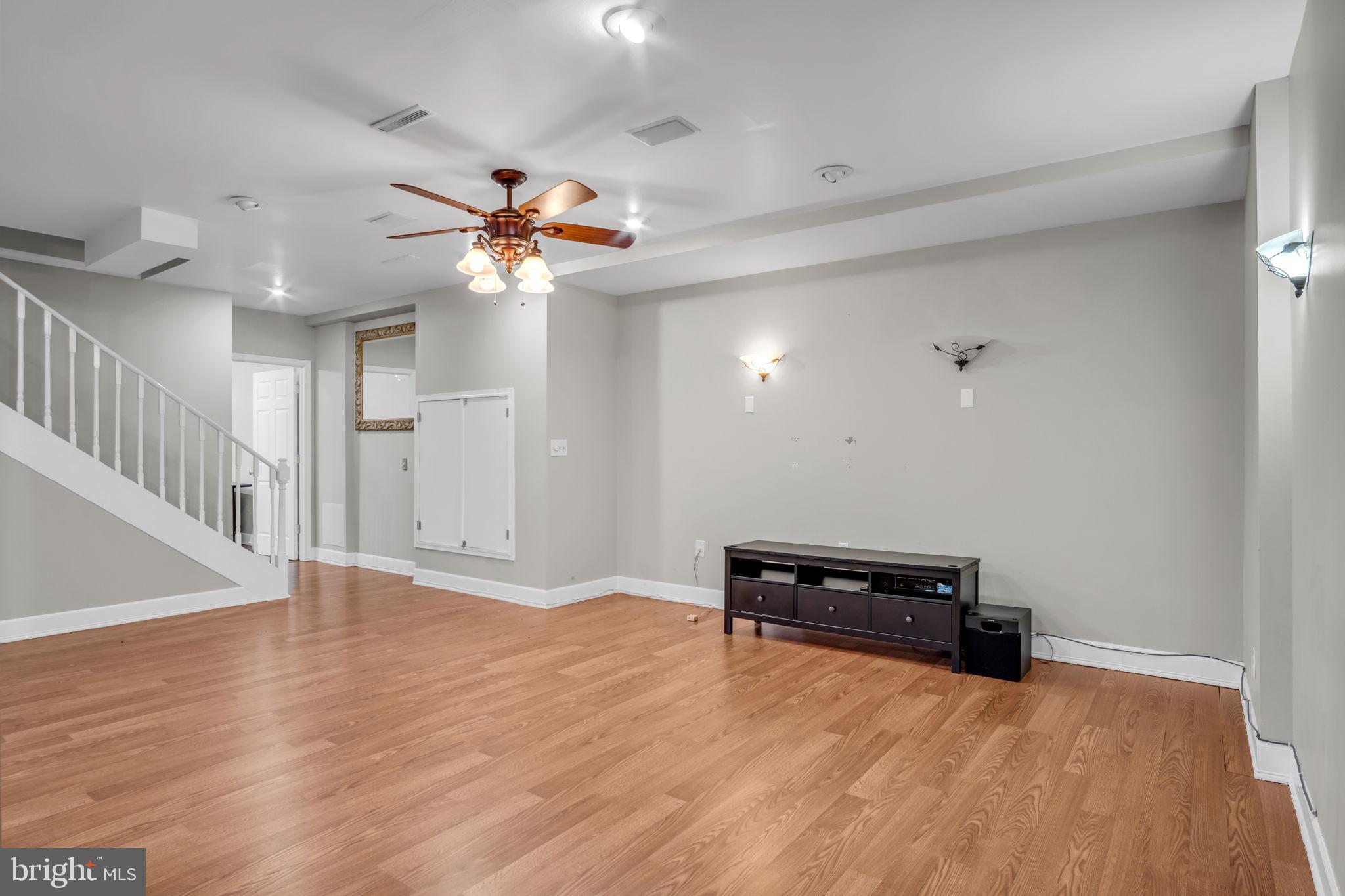 OLD RELIANCE FARMS - Residential