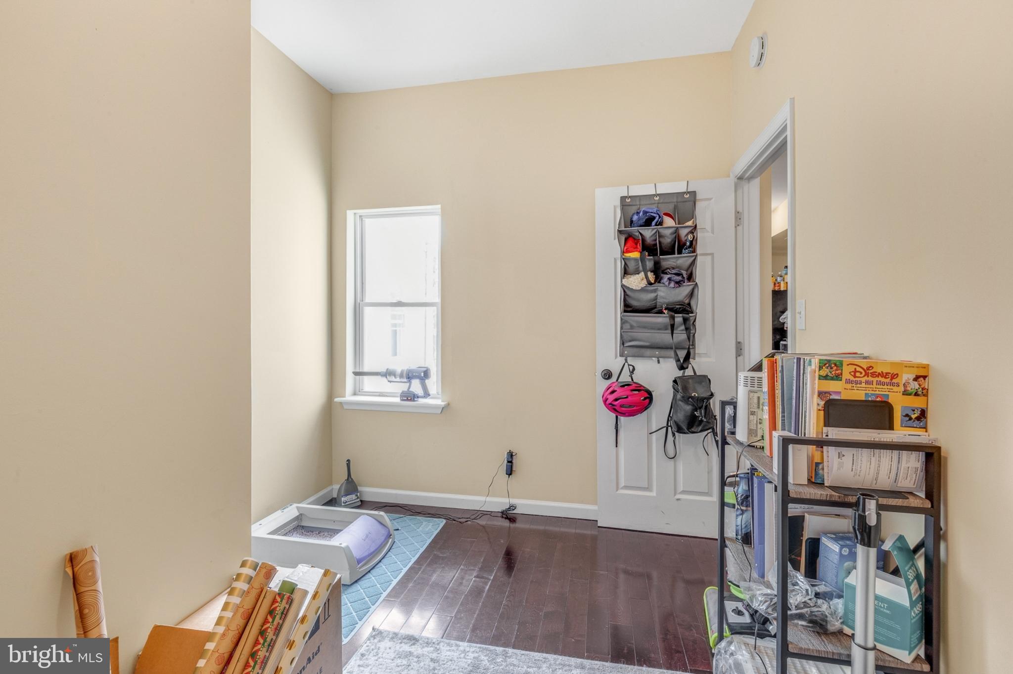 POINT BREEZE - Residential Lease