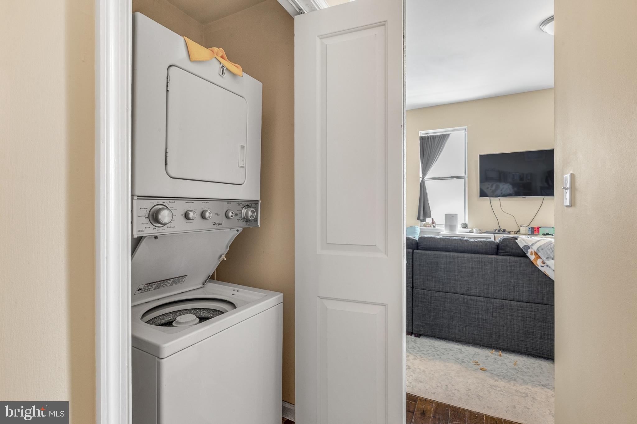 POINT BREEZE - Residential Lease