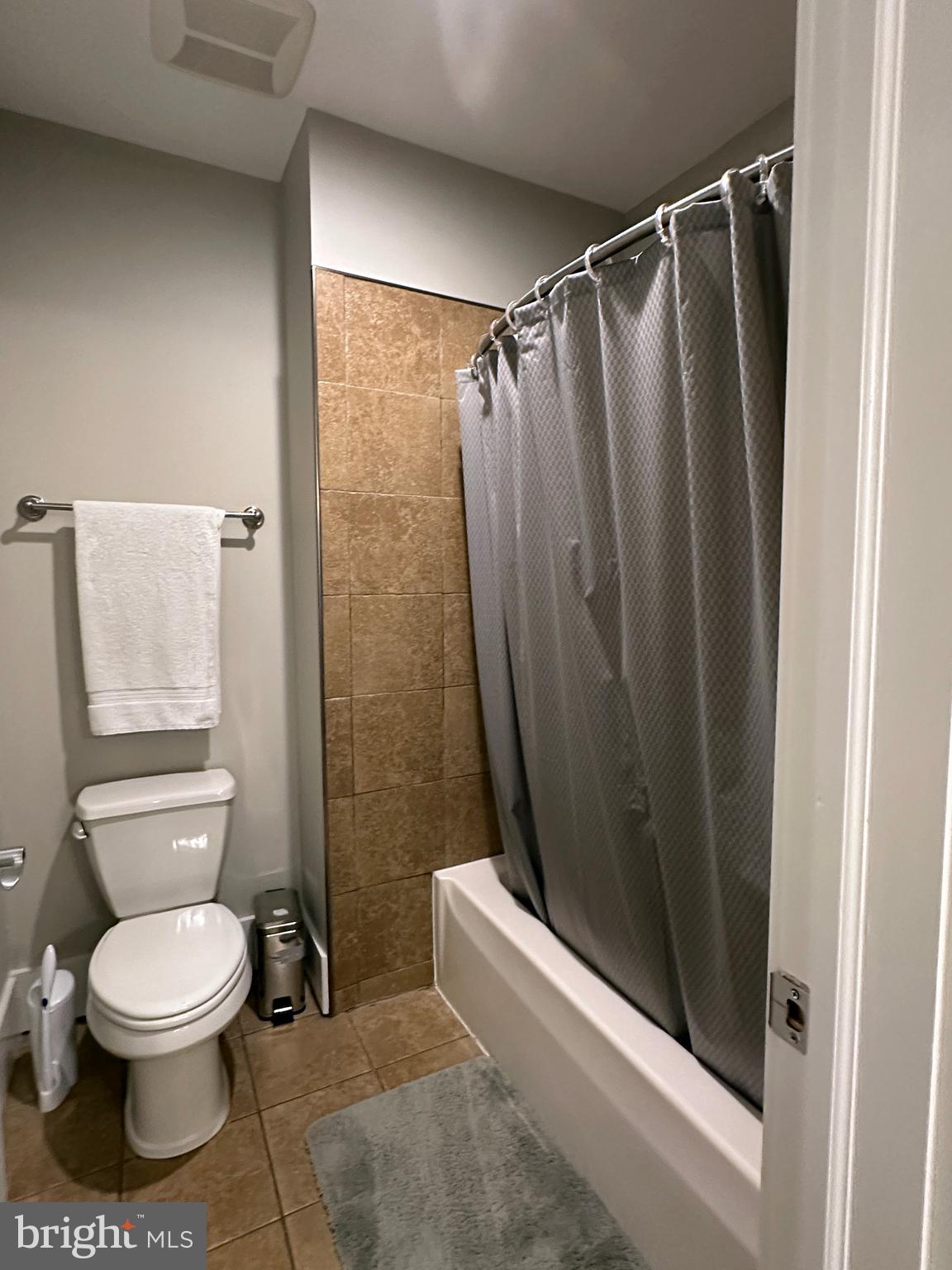 LANCASTER - Residential