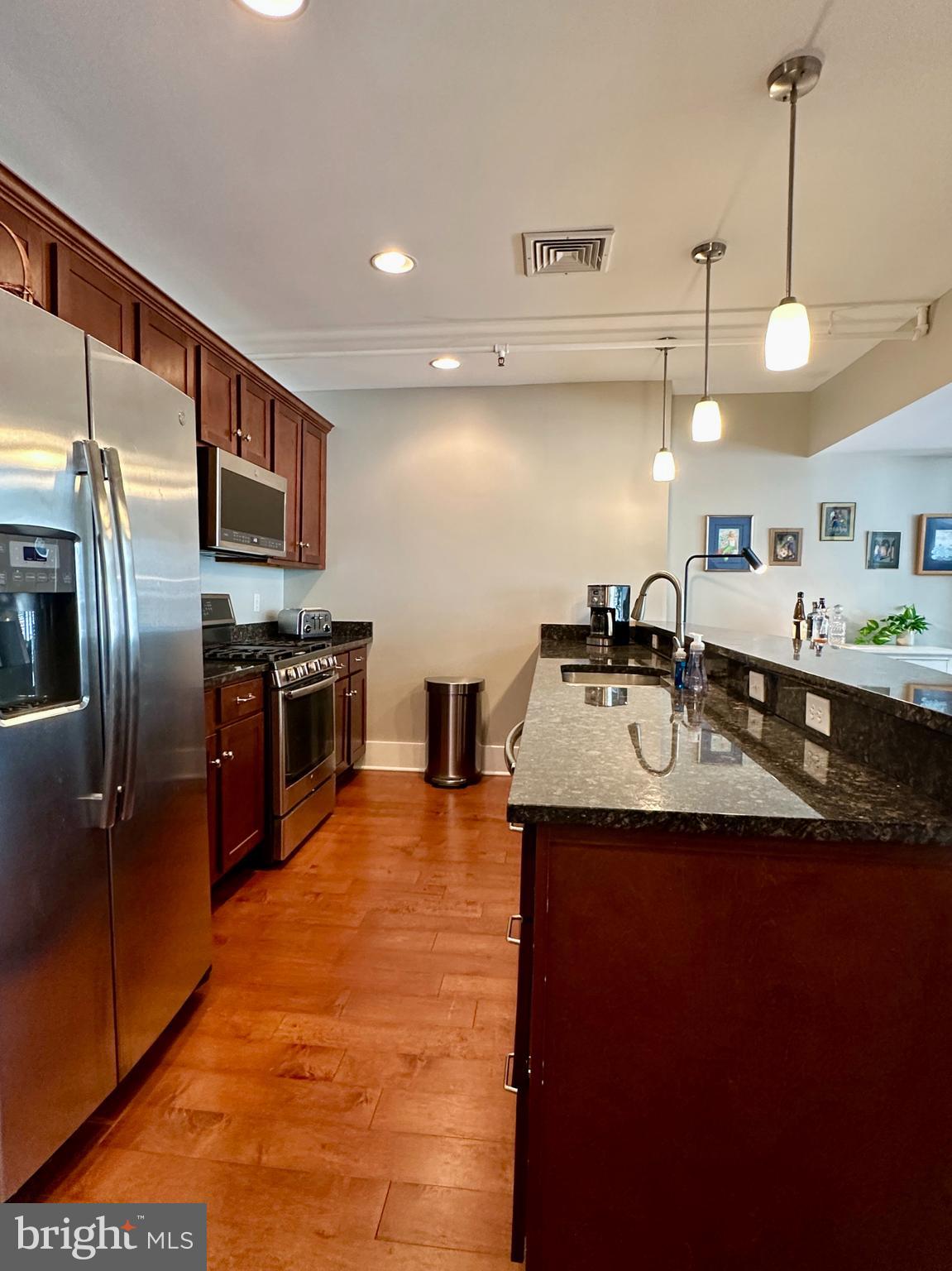 LANCASTER - Residential