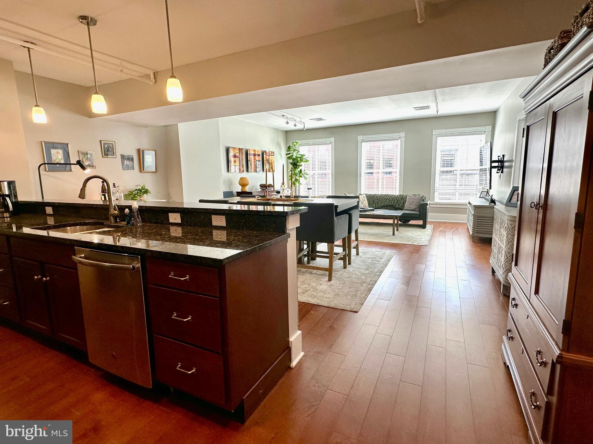 LANCASTER - Residential