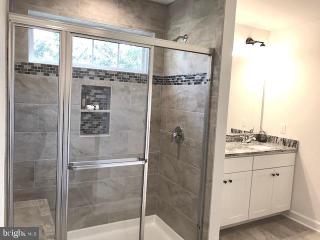 MILLERSVILLE - Residential