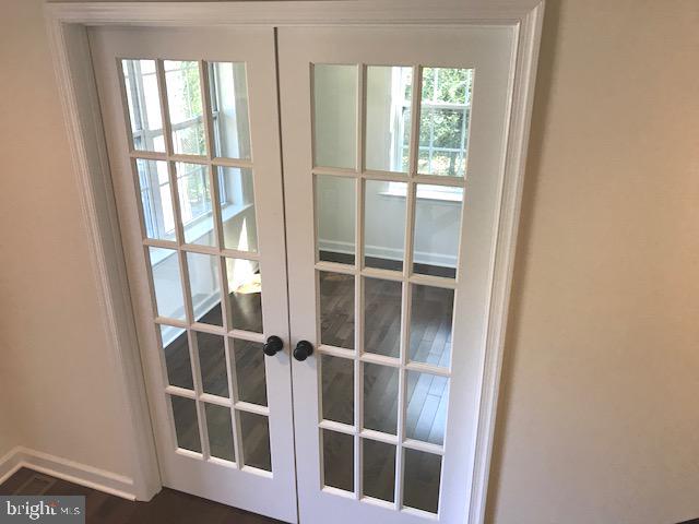 MILLERSVILLE - Residential