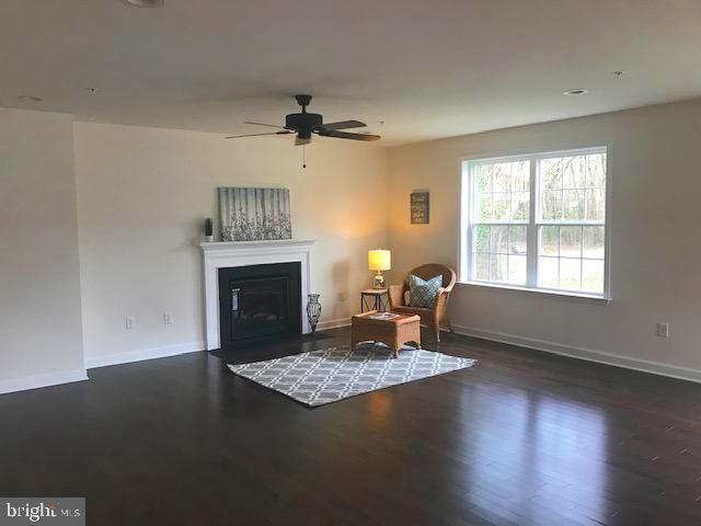 MILLERSVILLE - Residential