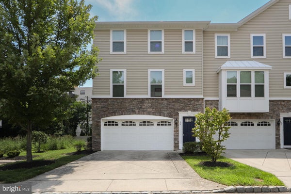 28 REGENCY CT, CHERRY HILL, NJ 08002 - Image 3f68c25079e79b6427c3de9deeac3ce2/2000446264