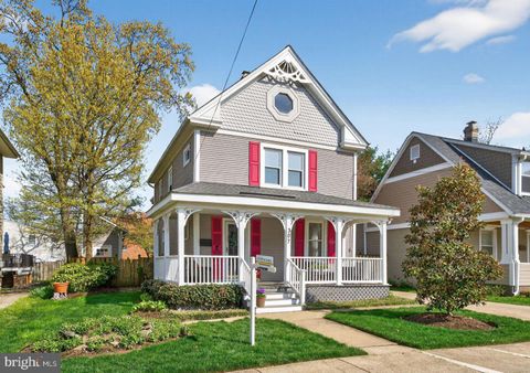 307 S ADAMS STREET ARLINGTON VA 22204