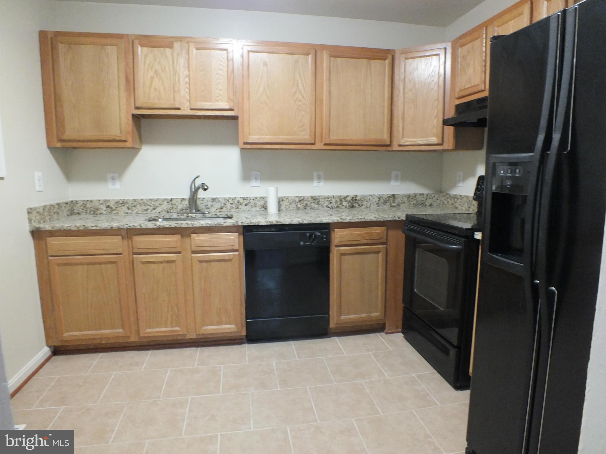 BRAD LEE HOMES - Residential