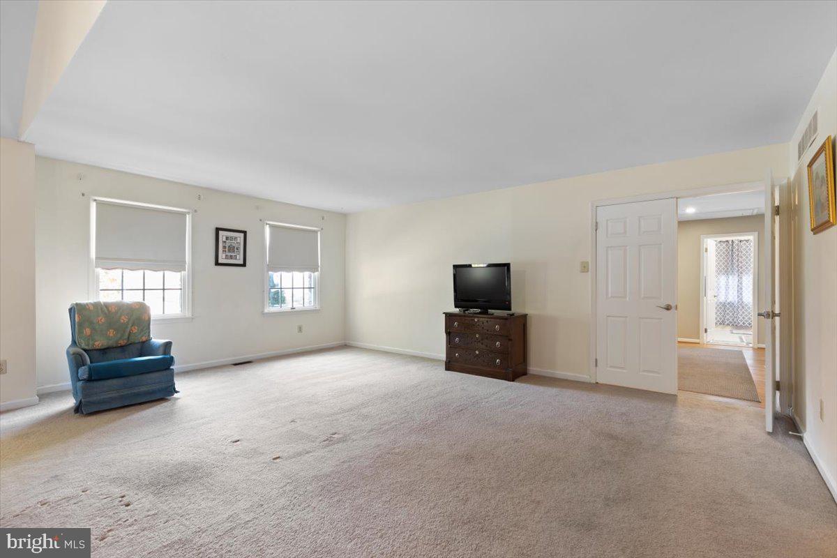 SUGAR HILL FARMS - Residential