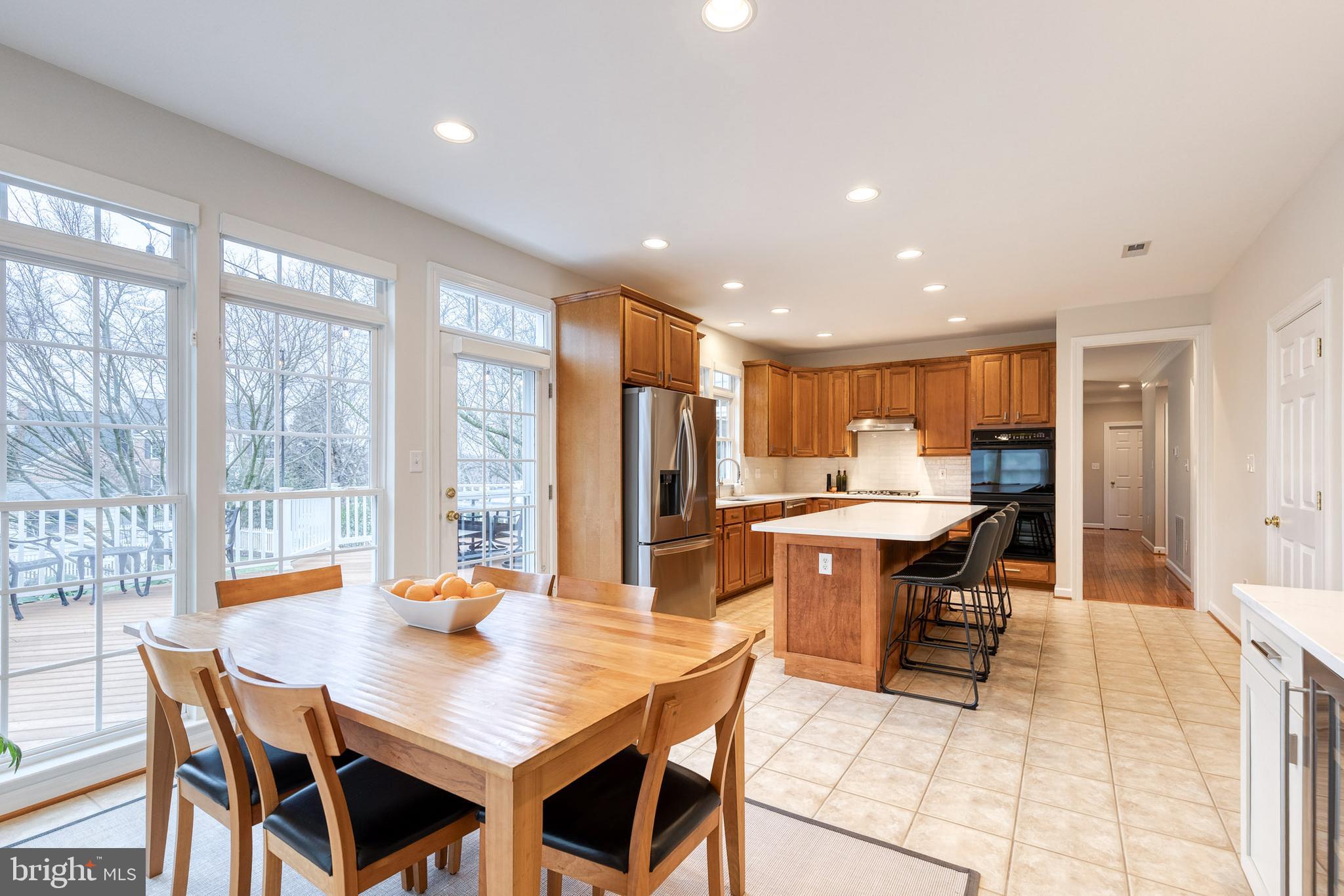 GROVEMONT - Residential