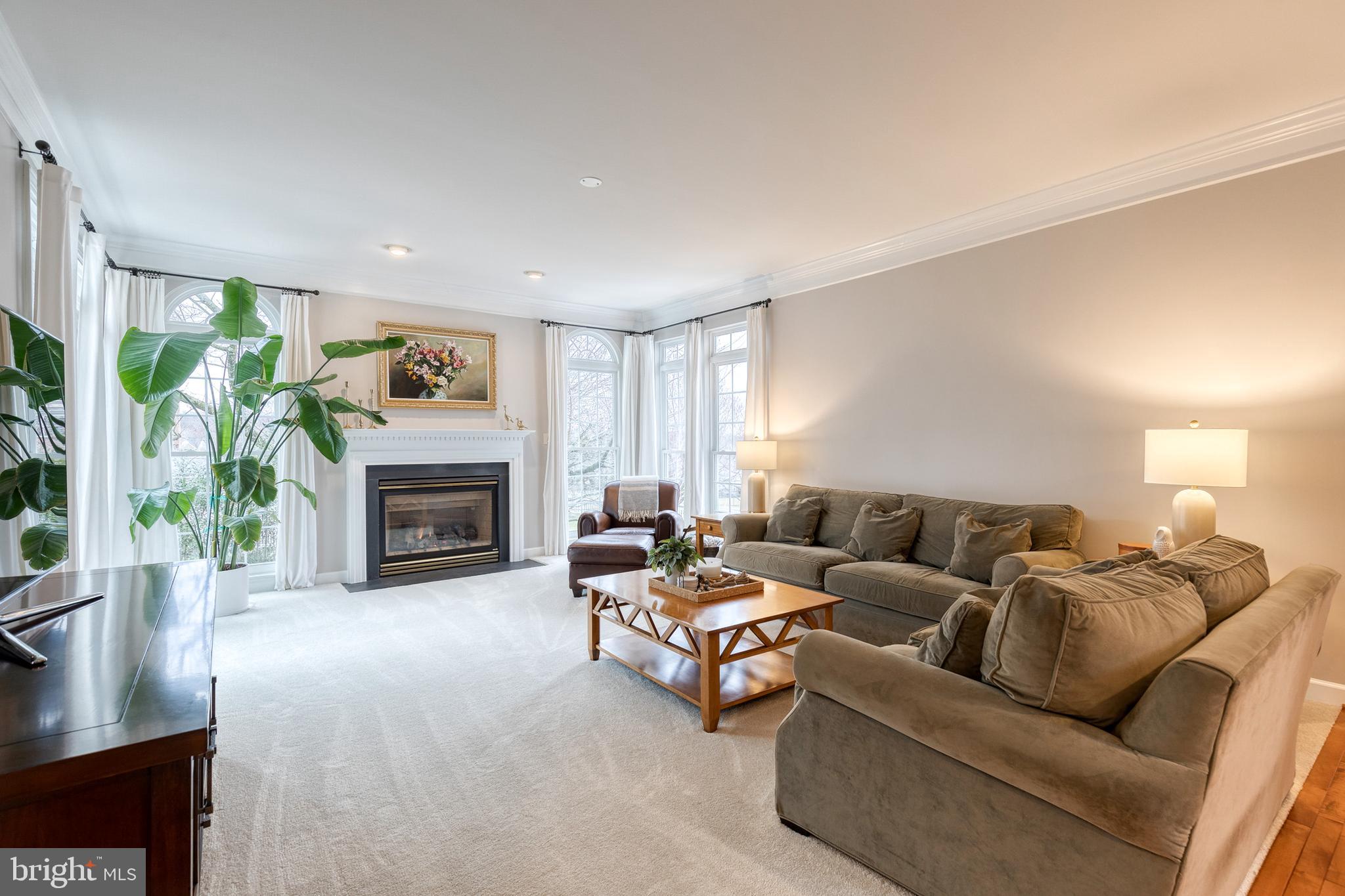 GROVEMONT - Residential