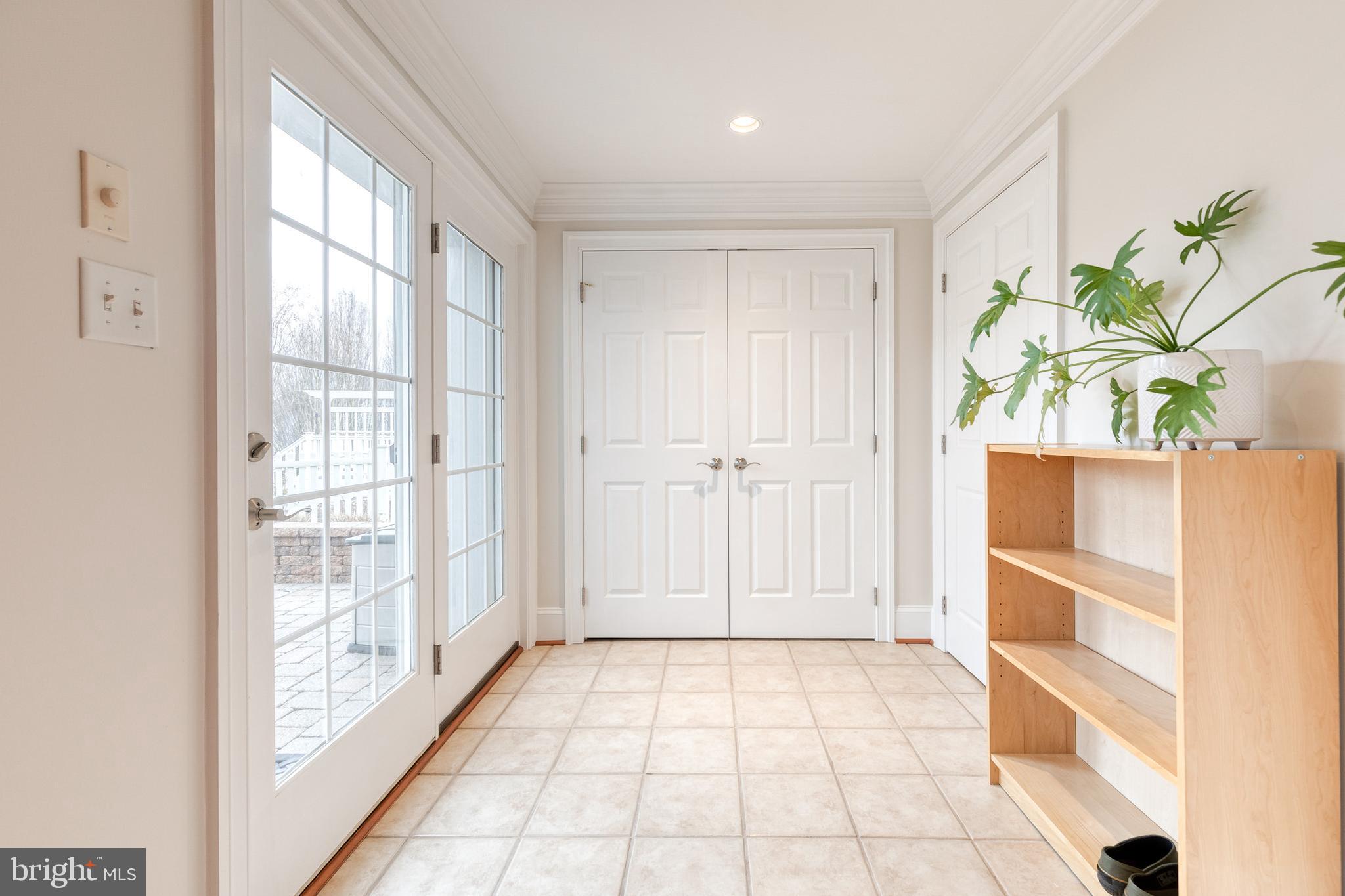 GROVEMONT - Residential