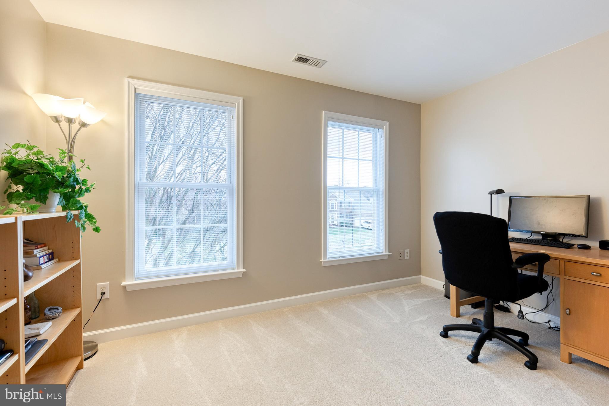 GROVEMONT - Residential