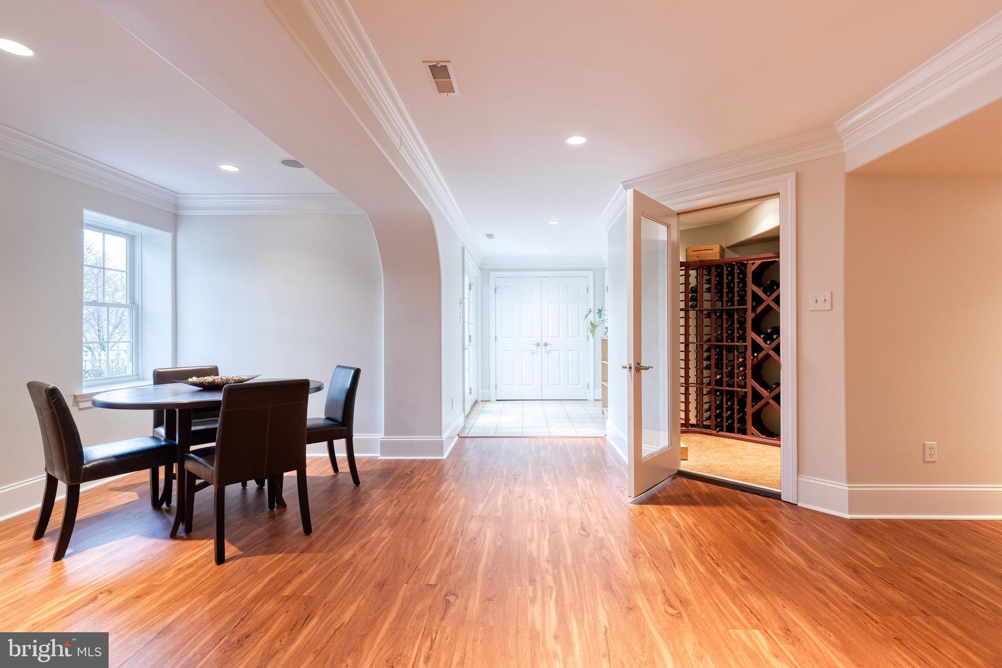 GROVEMONT - Residential