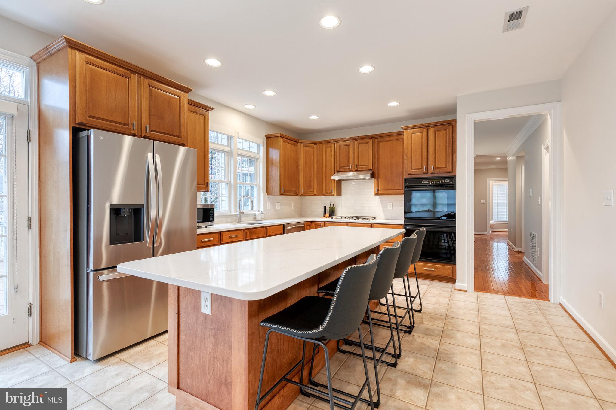 GROVEMONT - Residential