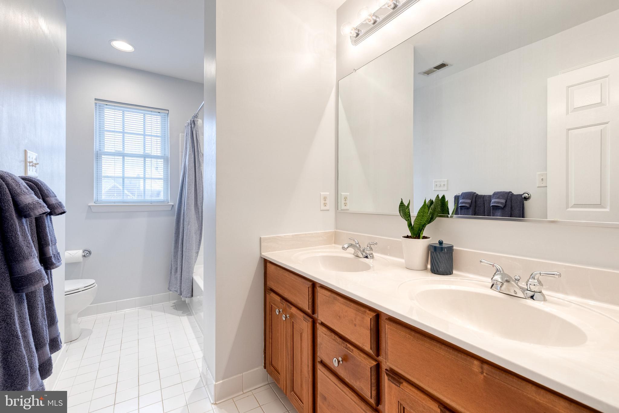 GROVEMONT - Residential