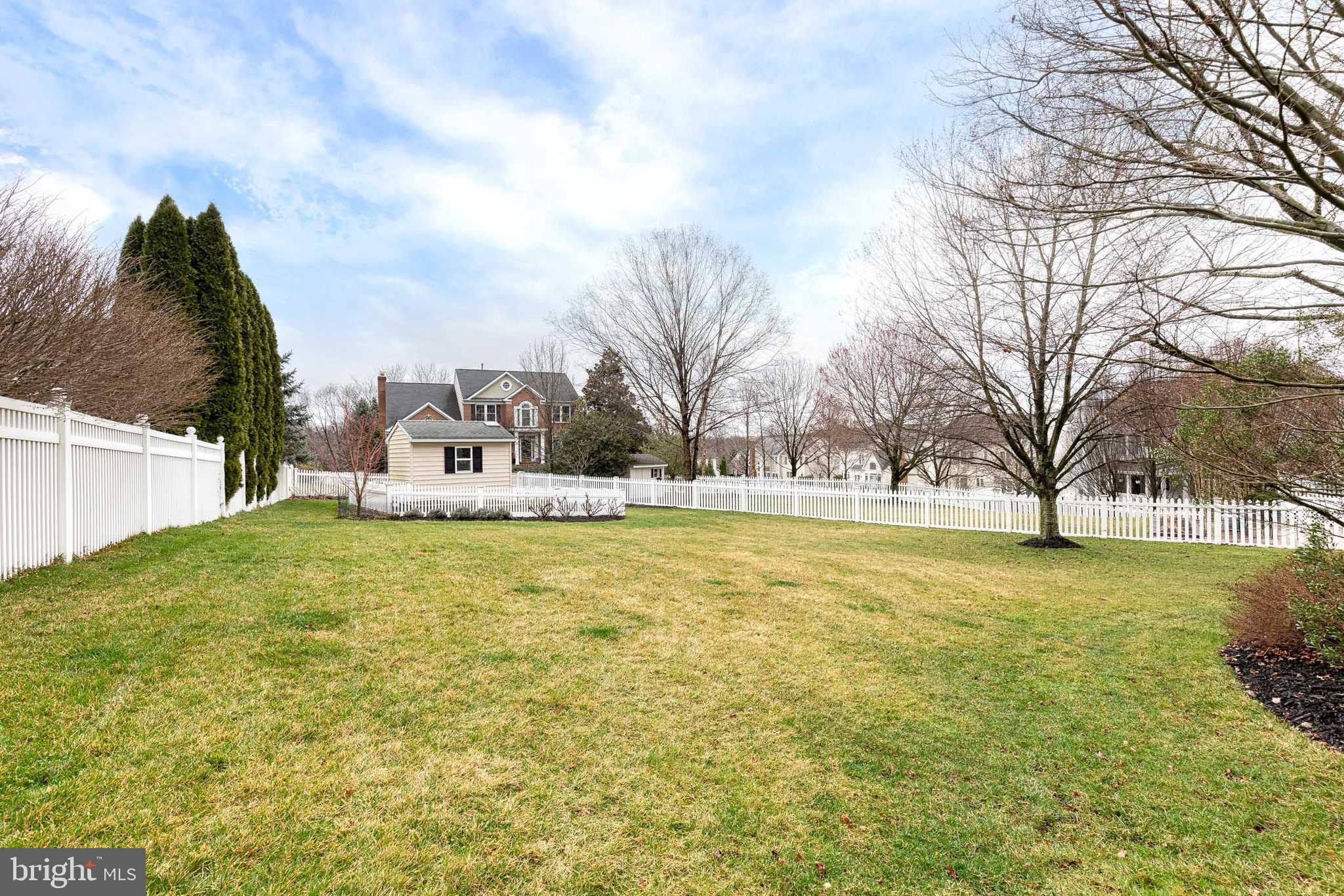 GROVEMONT - Residential