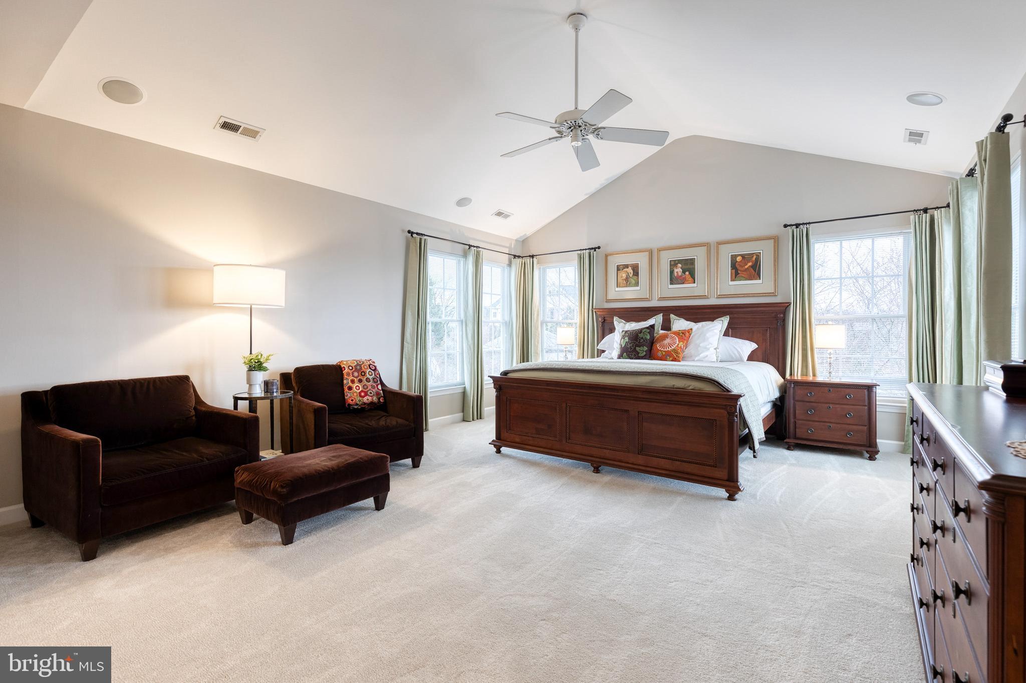 GROVEMONT - Residential