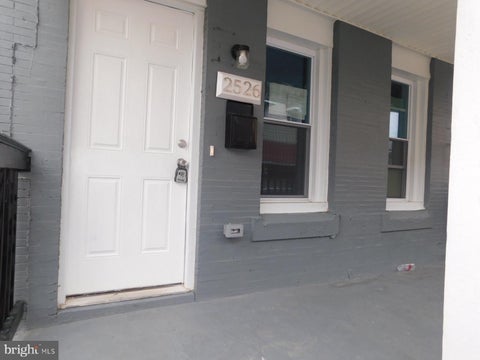 Townhouse For Sale - 2526 N Myrtlewood Street<br/> PHILADELPHIA, PA 19132