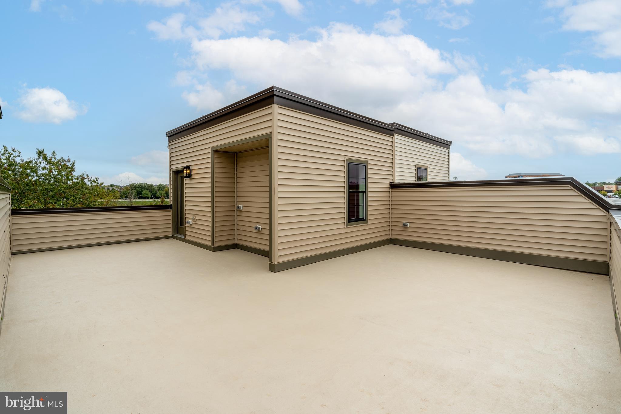 REGENCY AT BELMONT - Residential