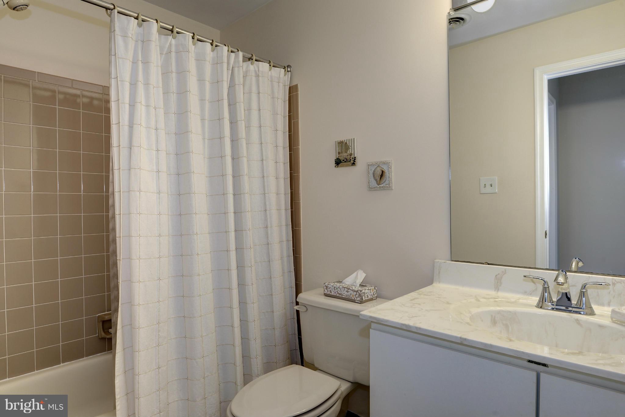 NEEDWOOD ESTATES - Residential