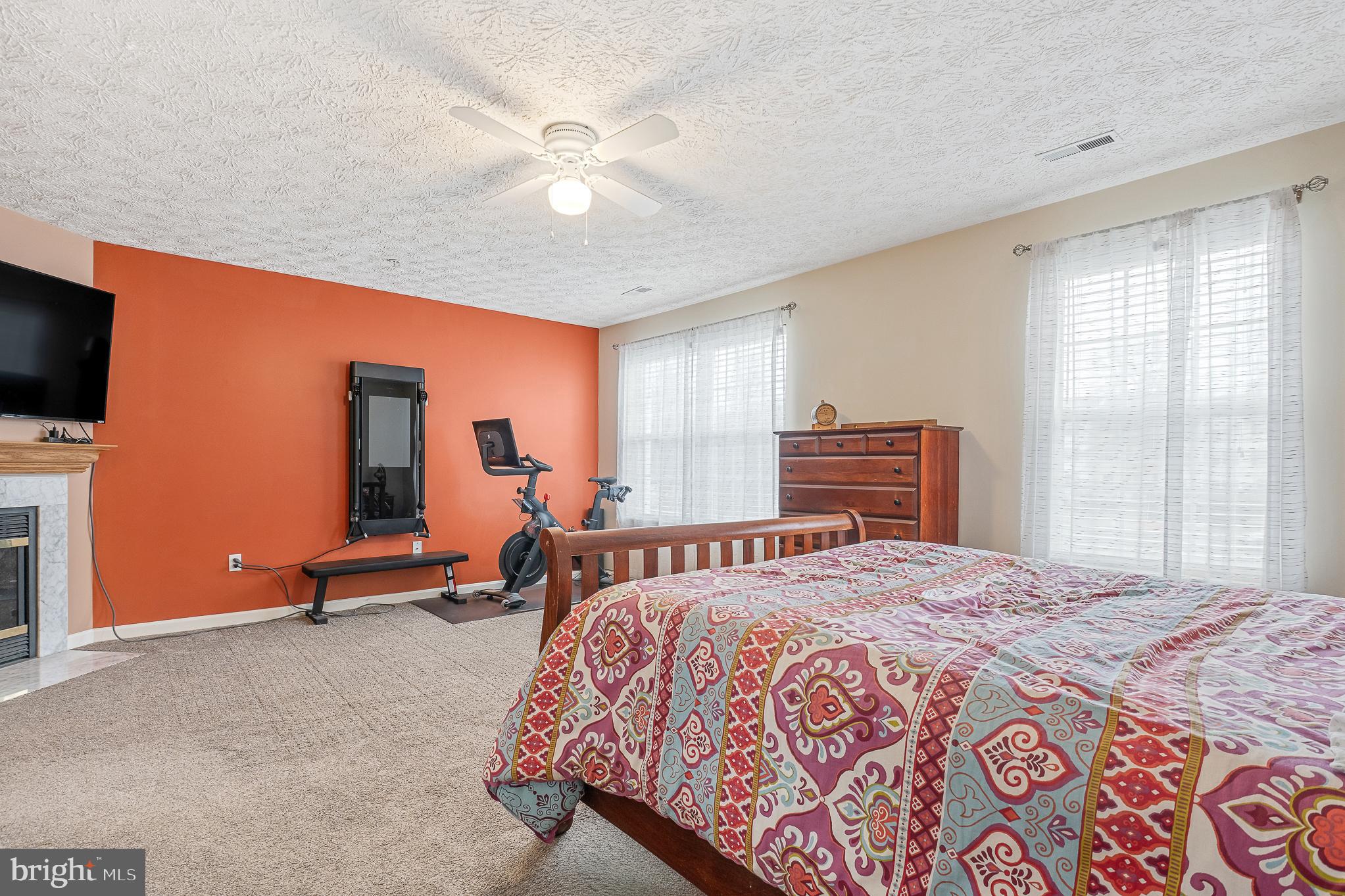 ANNAPOLIS OVERLOOK - Residential