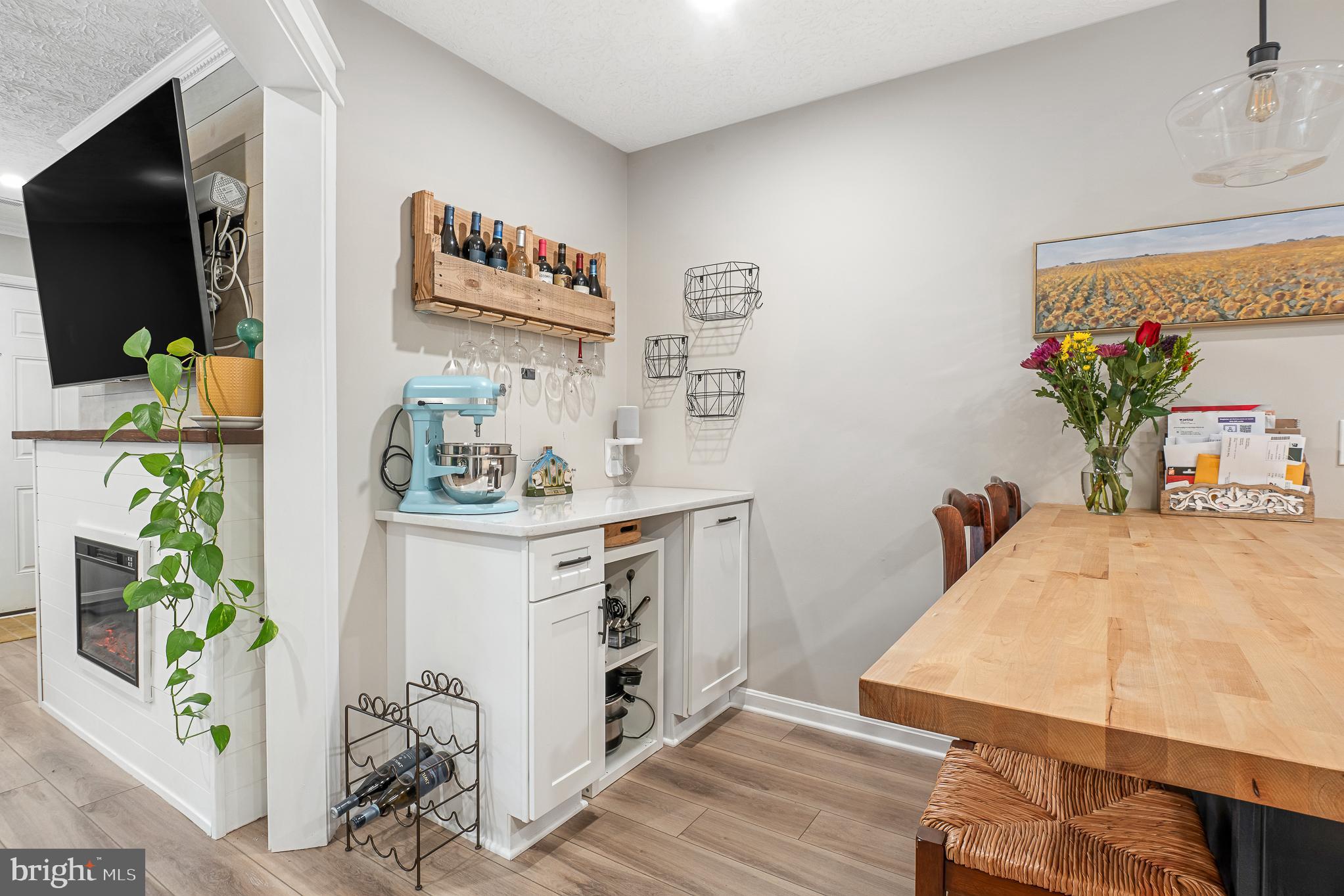 ANNAPOLIS OVERLOOK - Residential