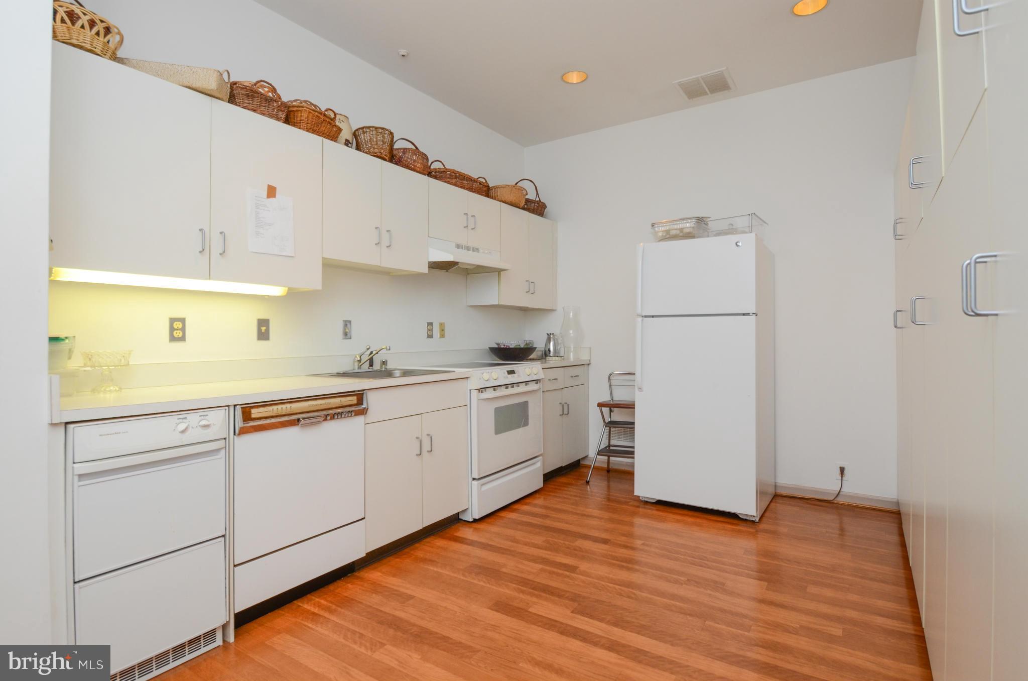 ROCKLAND - Residential