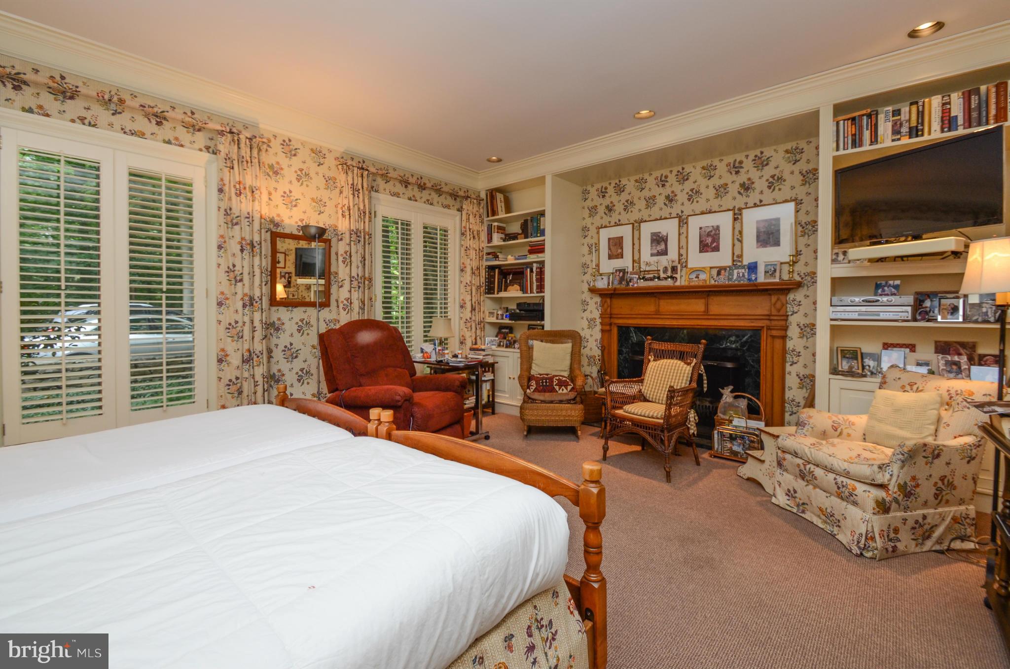 ROCKLAND - Residential