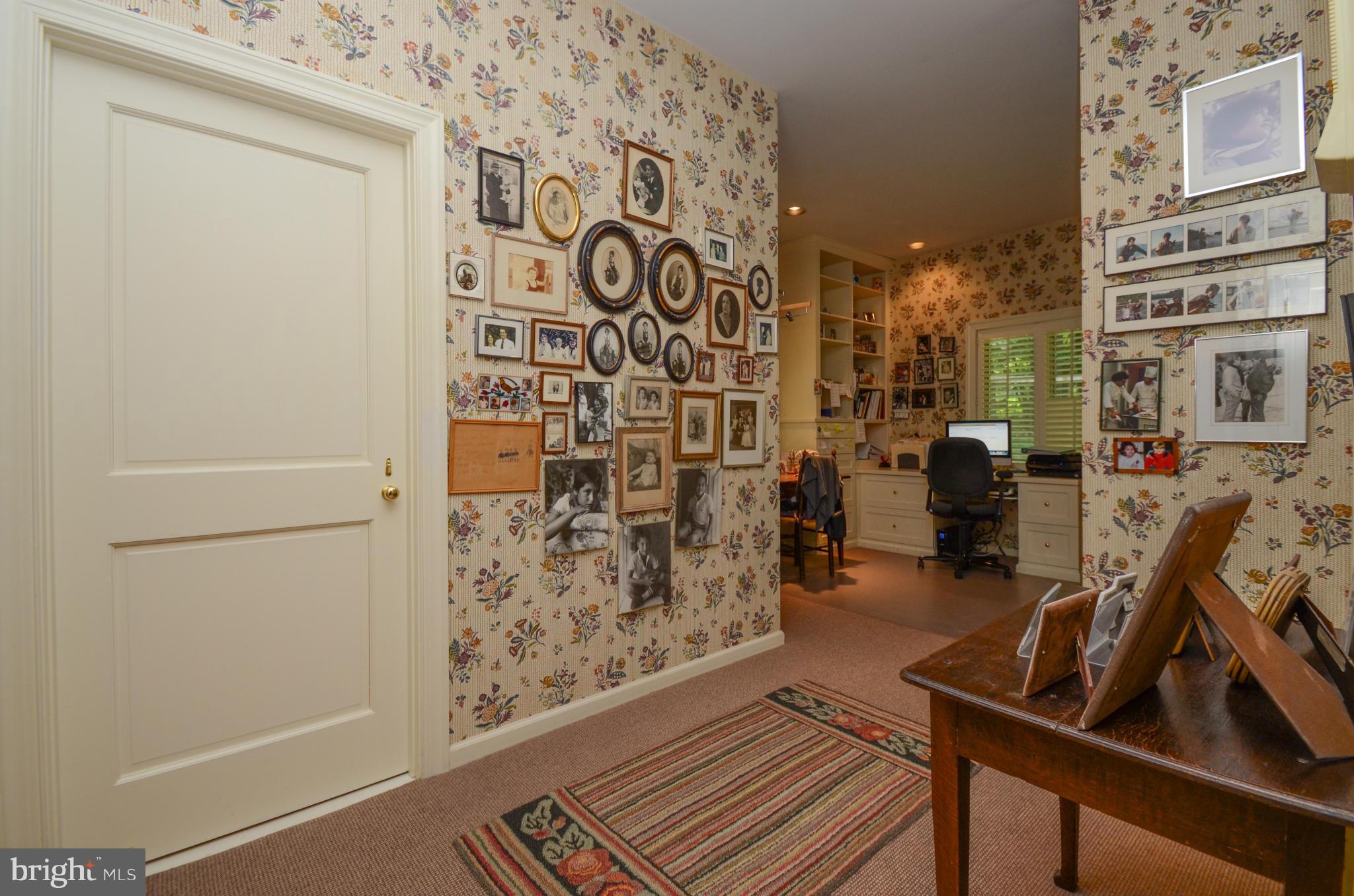 ROCKLAND - Residential