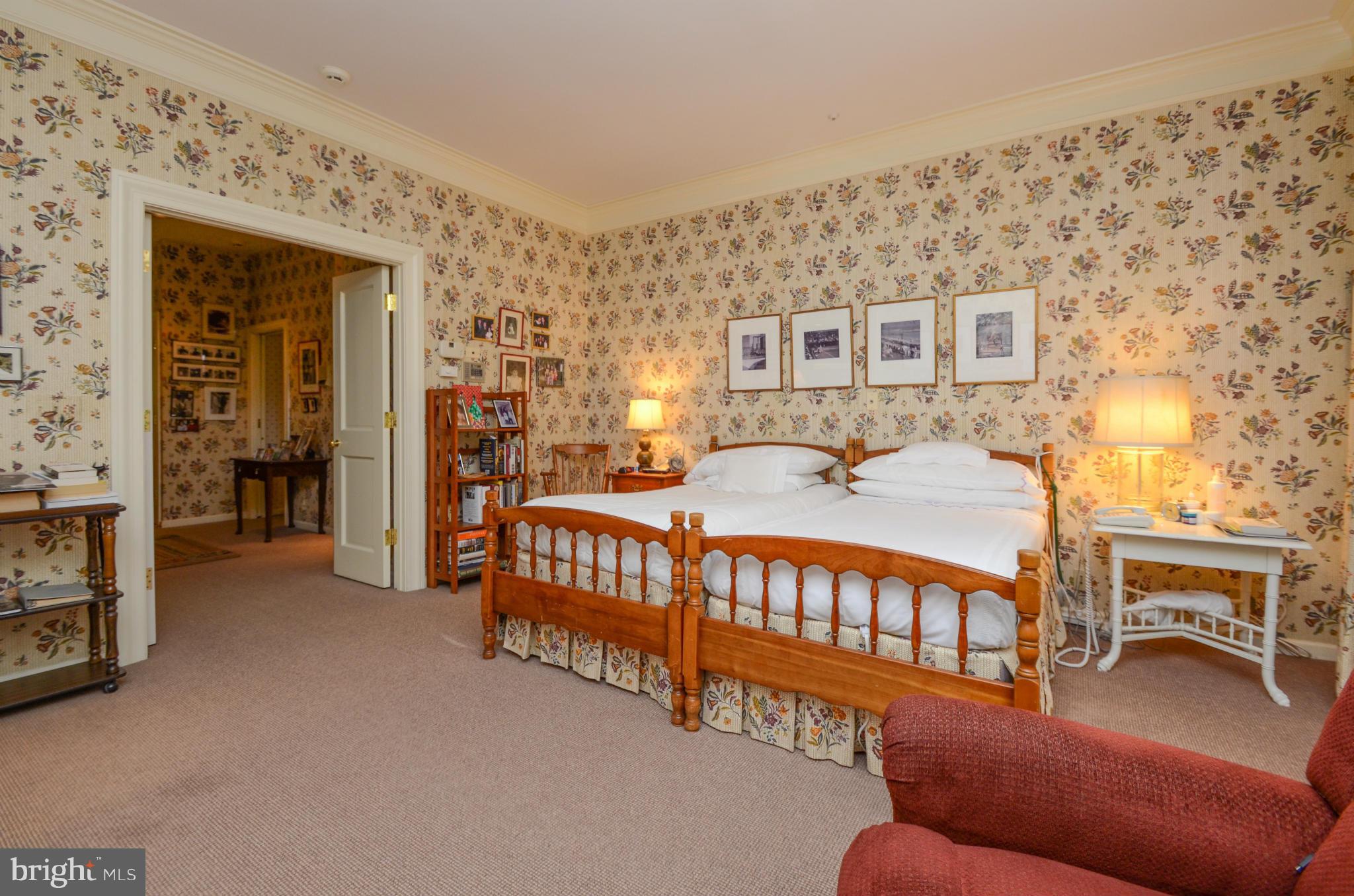 ROCKLAND - Residential