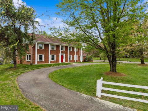 10423 DOWN PATRICK LANE GREAT FALLS VA 22066