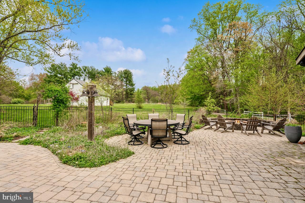 DOWN PATRICK FARM - Residential