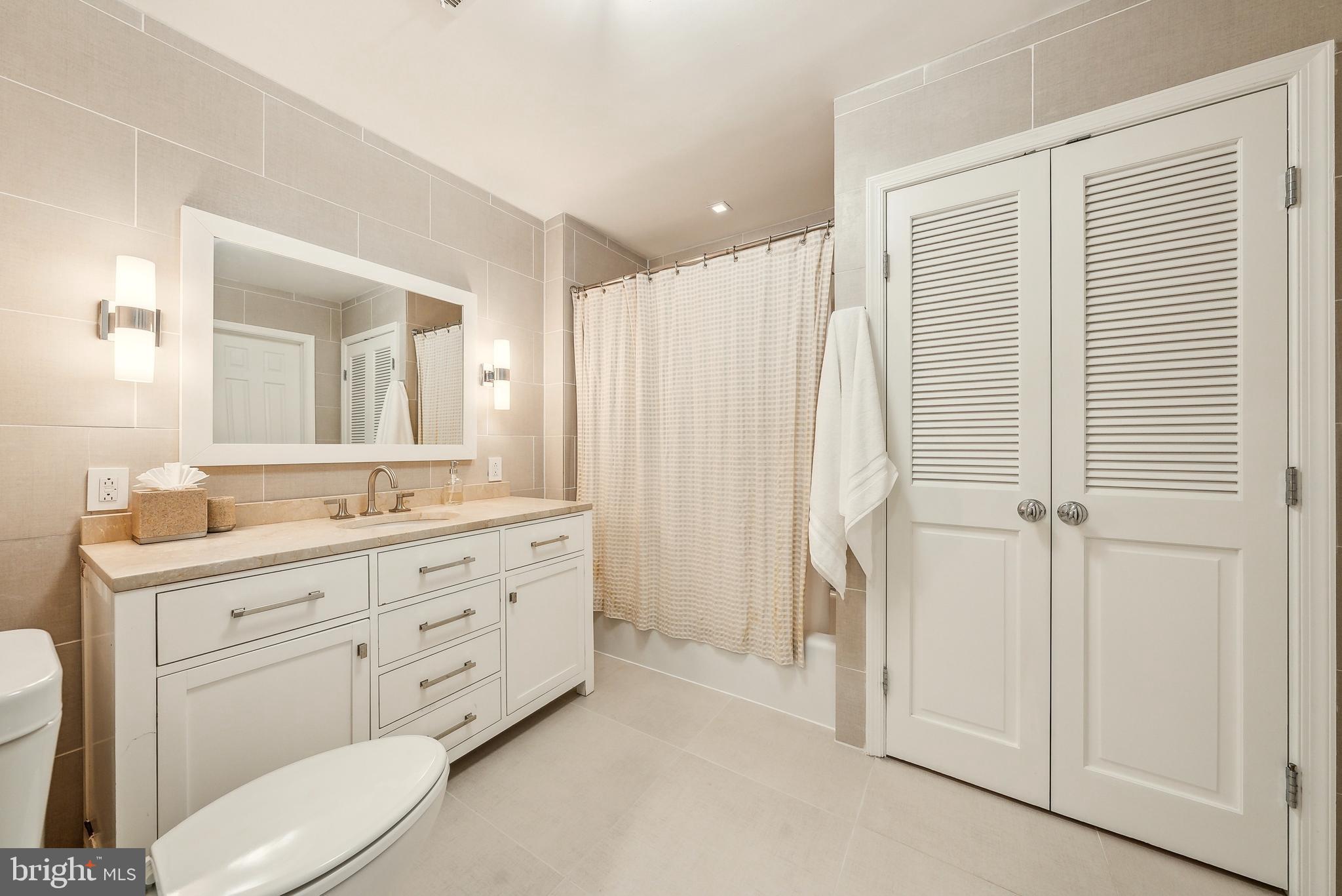 DOWN PATRICK FARM - Residential