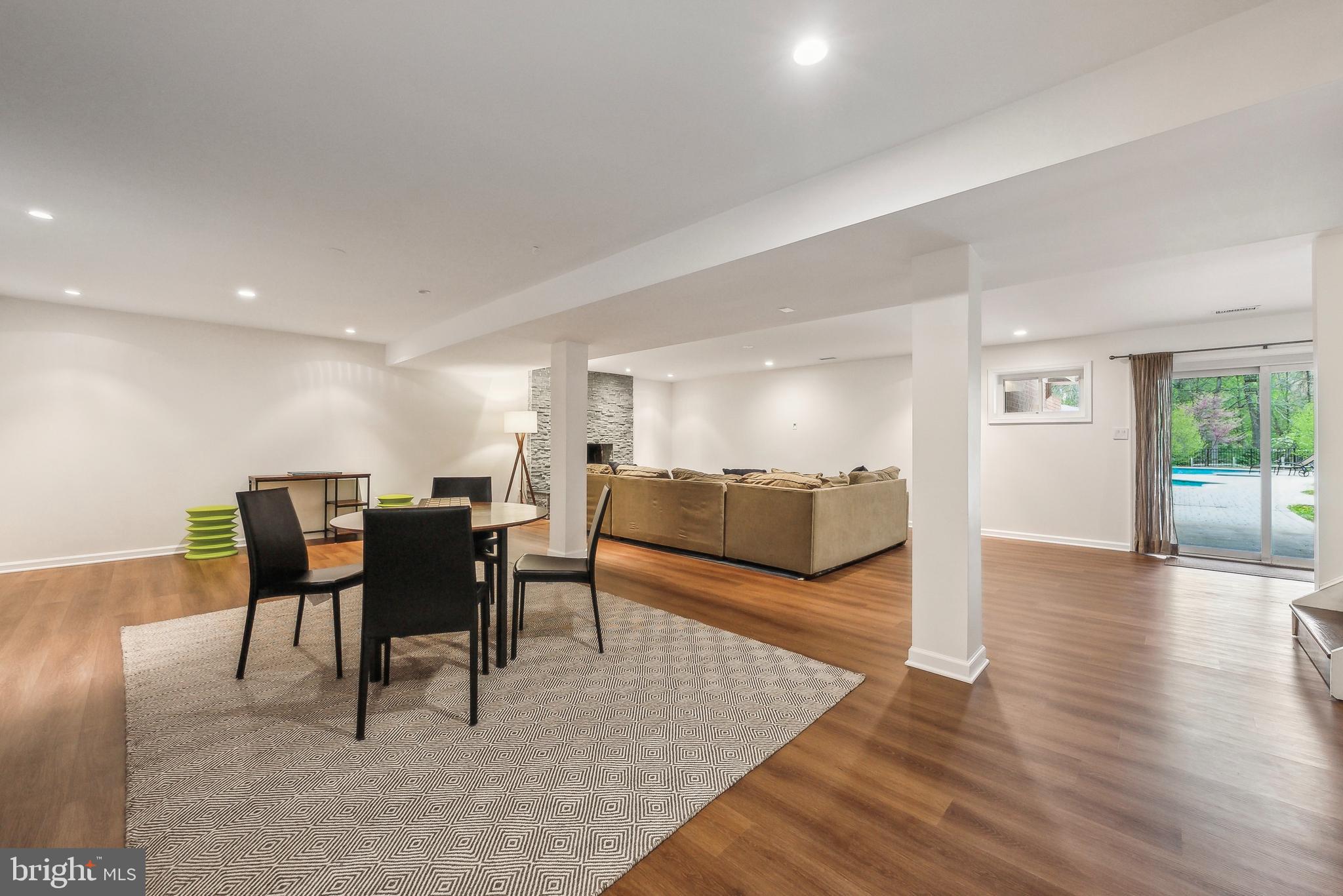 DOWN PATRICK FARM - Residential