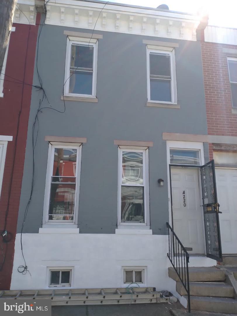 MANTUA - Residential