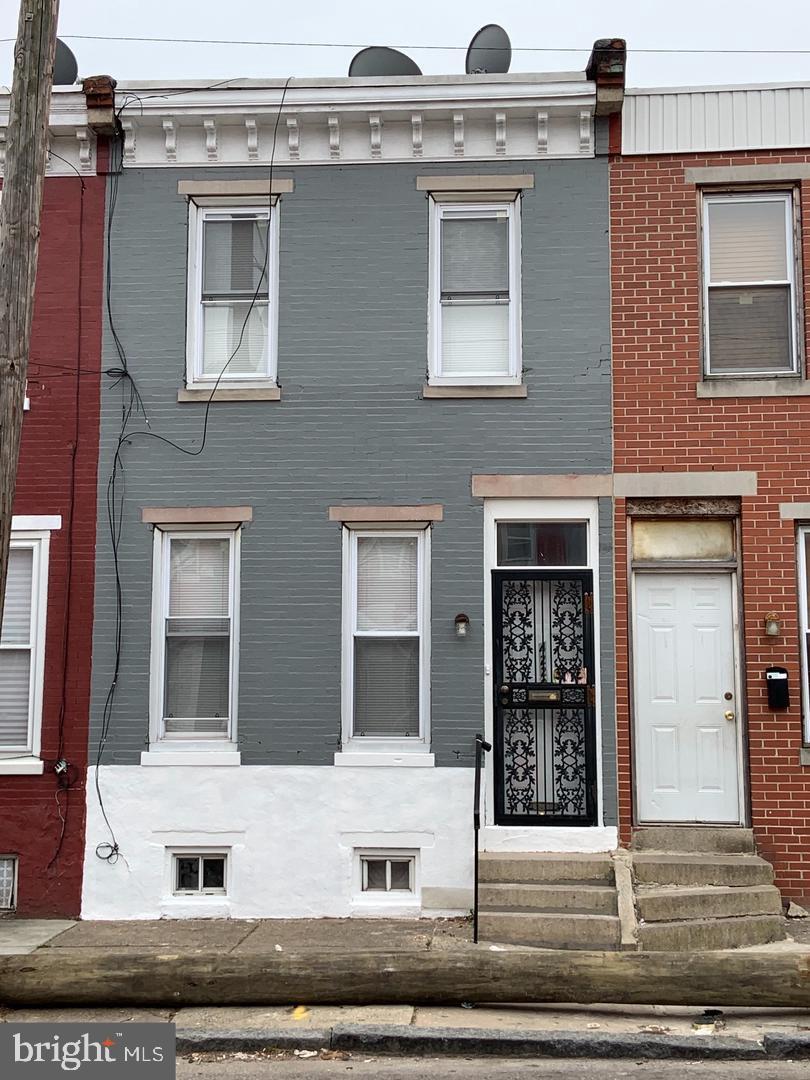 Welcome to 4220 Wallace Street — a beautifully remodeled gem in the heart of West Philadelphia! This stunning home has been completely renovated from top to bottom and offers modern finishes and exceptional convenience. The first floor boasts an open-concept living and dining area leading into a sleek kitchen with quartz countertops and stainless steel appliances. Window treatments, washer/dryer, and gas heat are all included for your comfort.
Upstairs you'll find three generously sized bedrooms and a full bathroom. Step outside to a private backyard oasis, perfect for summer barbecues or relaxing evenings under the stars. Located within walking distance to Drexel University and UPenn, and just minutes to Center City and the Philadelphia Zoo via public transportation — this home is ideal for both homeowners and investors alike.
Don’t miss this opportunity to own a turnkey property in one of Philly’s most desirable and accessible neighborhoods!