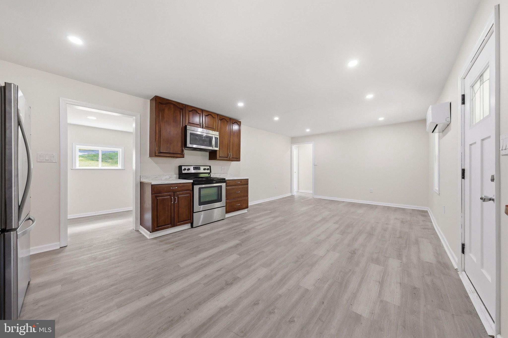 12528 SEAVOLT ROAD