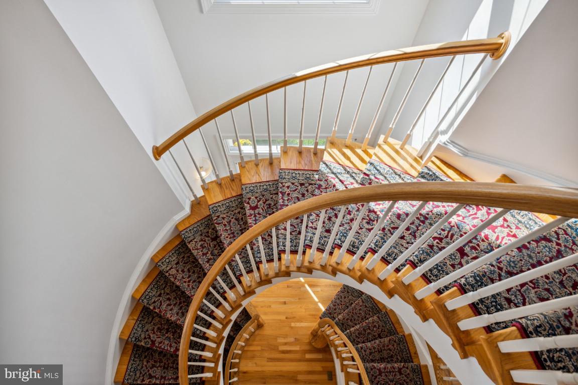 TYSONS TERRACE - Residential