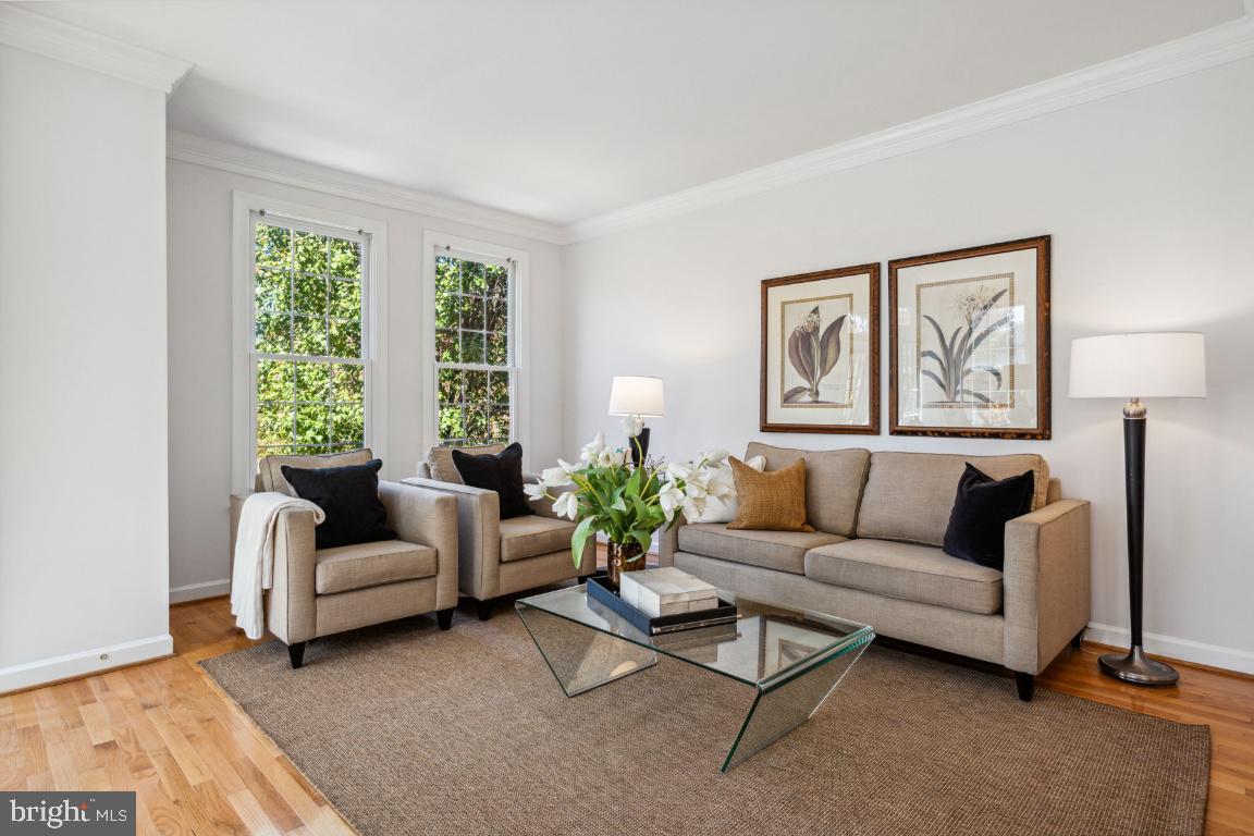 TYSONS TERRACE - Residential