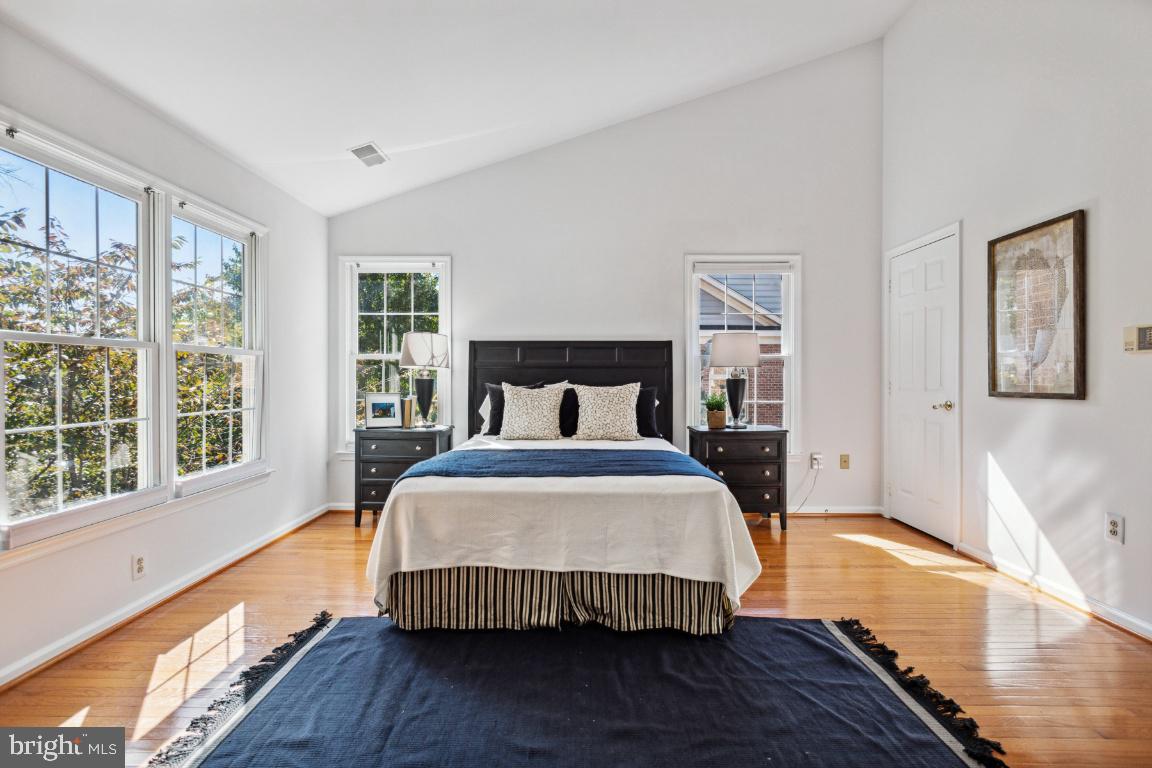 TYSONS TERRACE - Residential