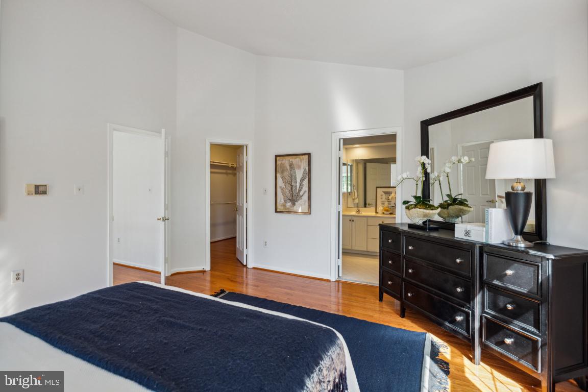 TYSONS TERRACE - Residential