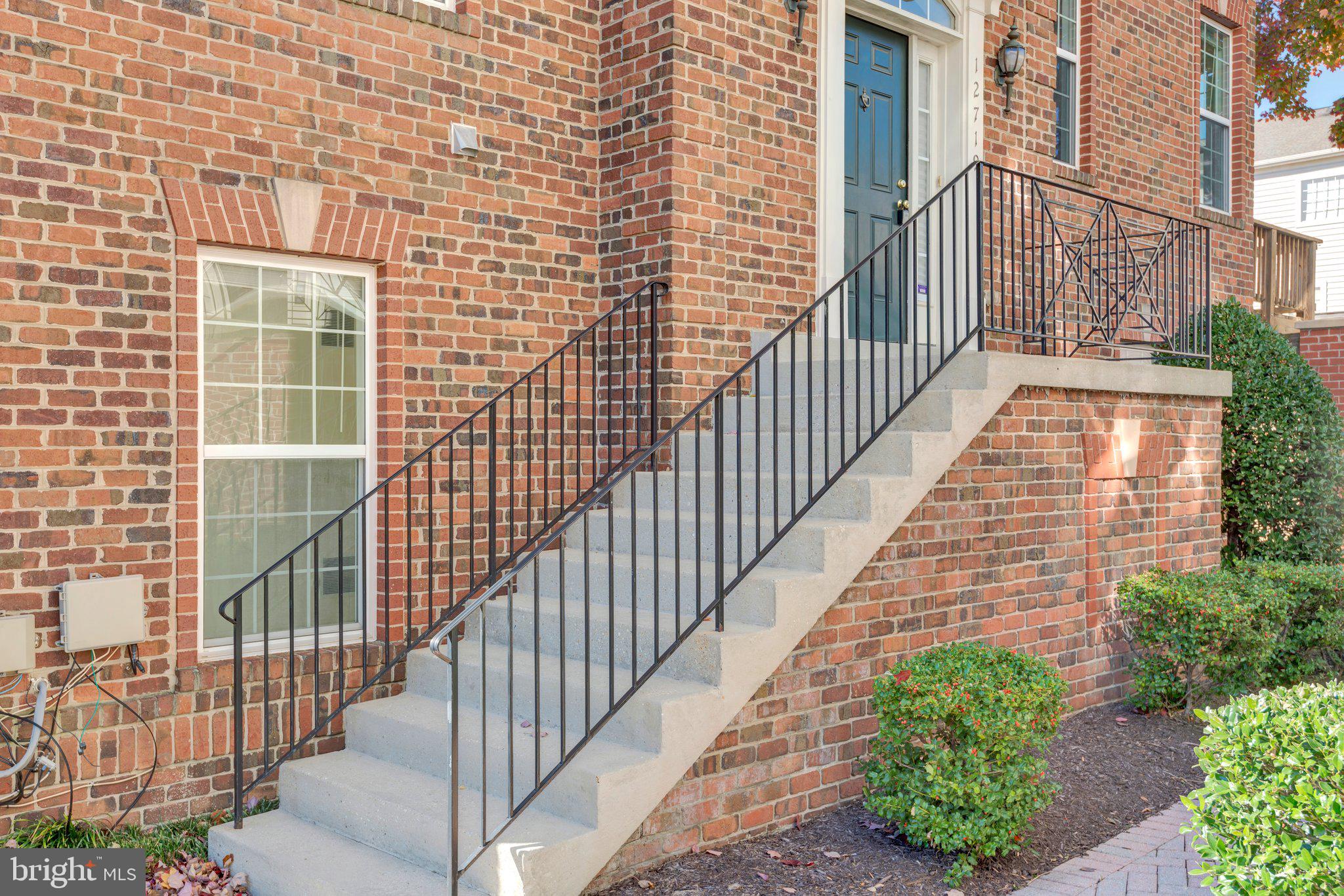 FAIRWOOD - Residential Lease