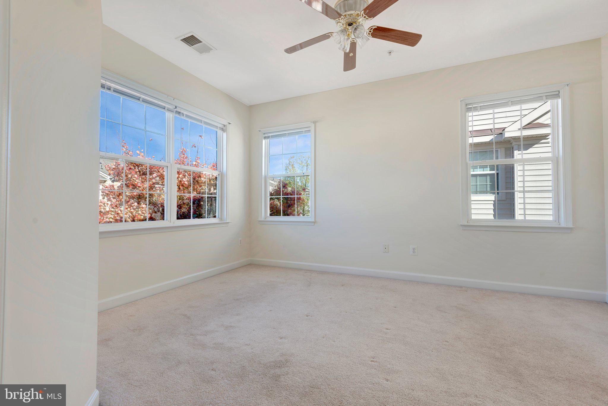 FAIRWOOD - Residential Lease