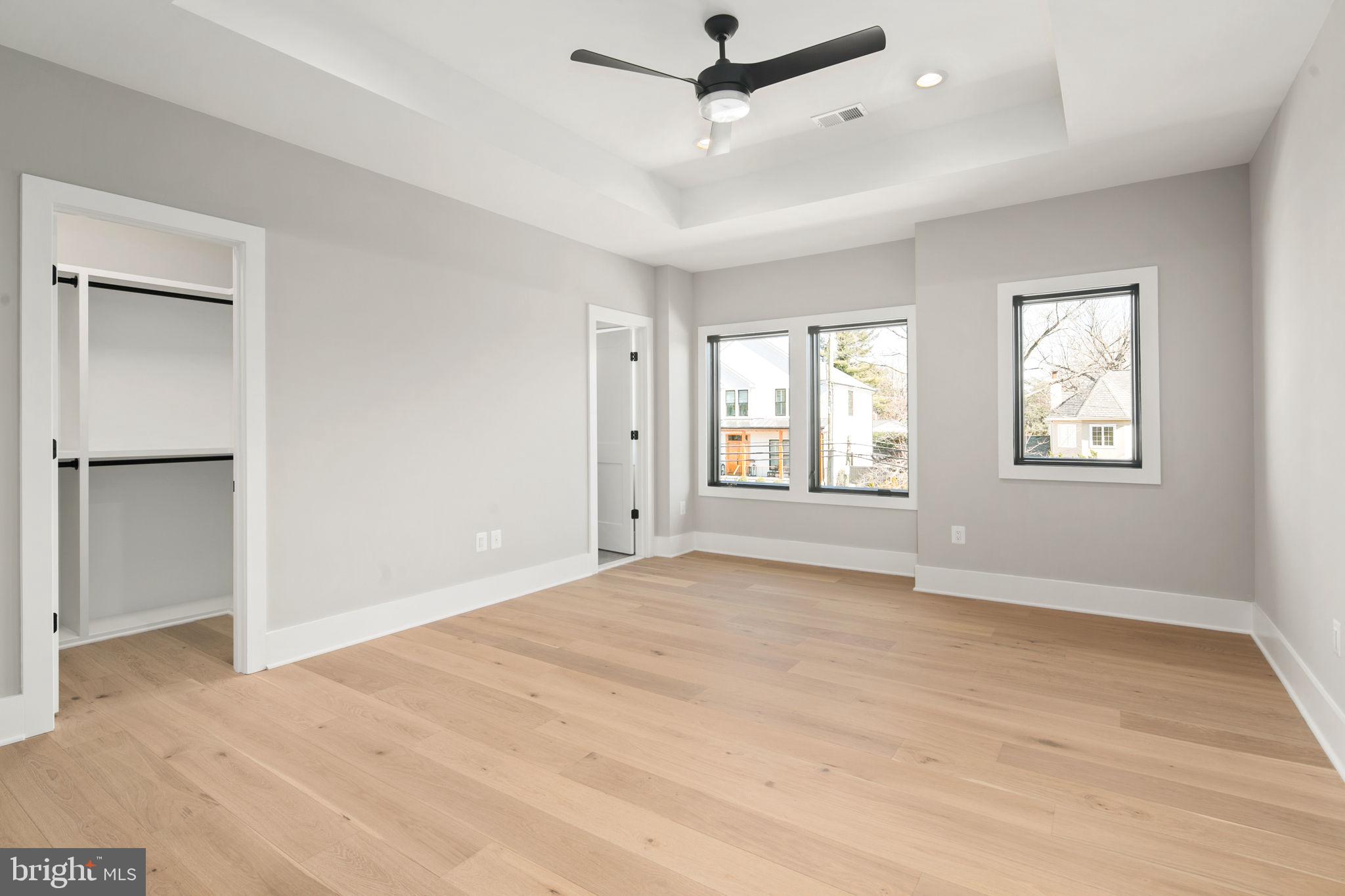 ARLINGWOOD - Residential