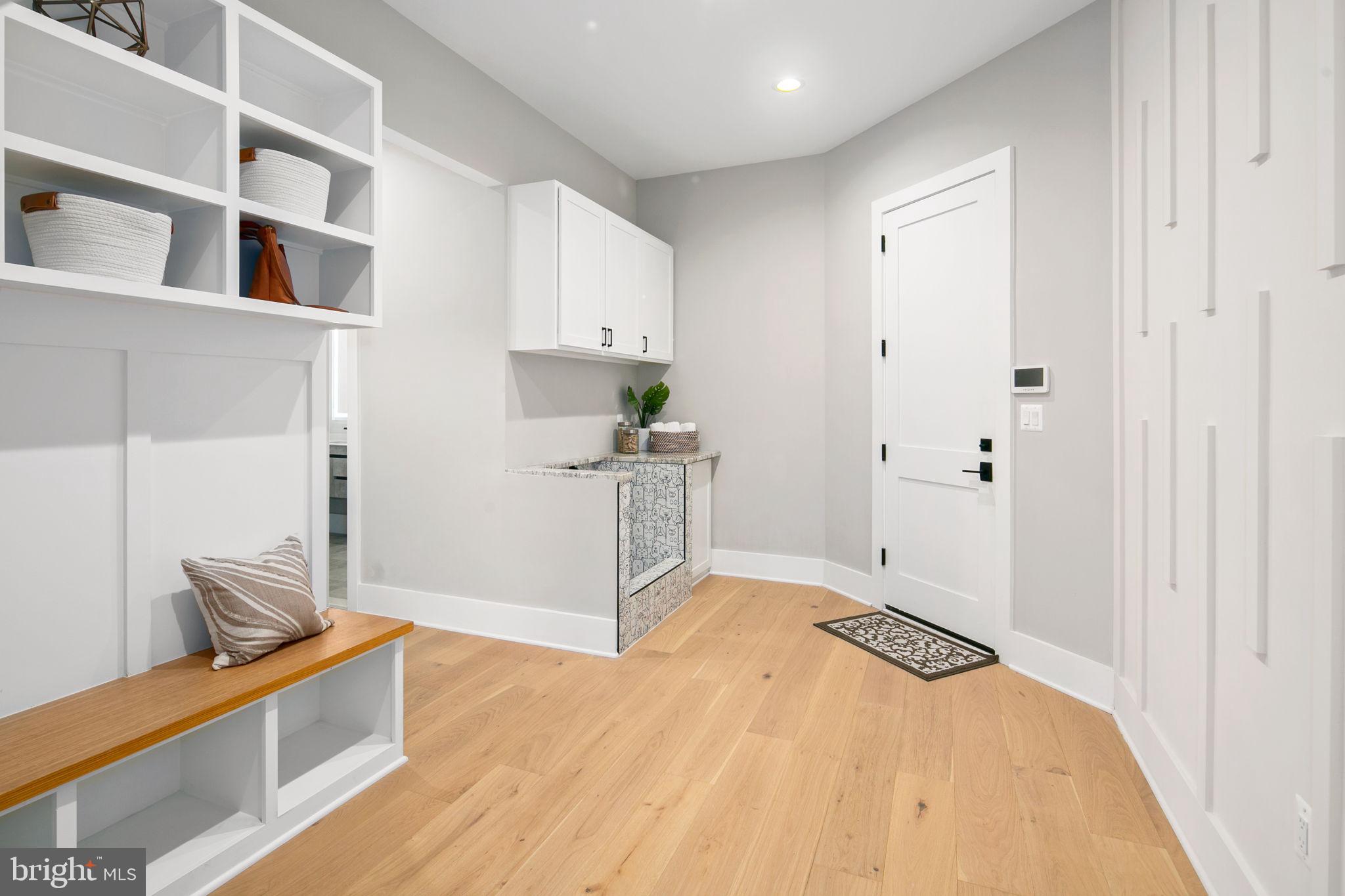 ARLINGWOOD - Residential