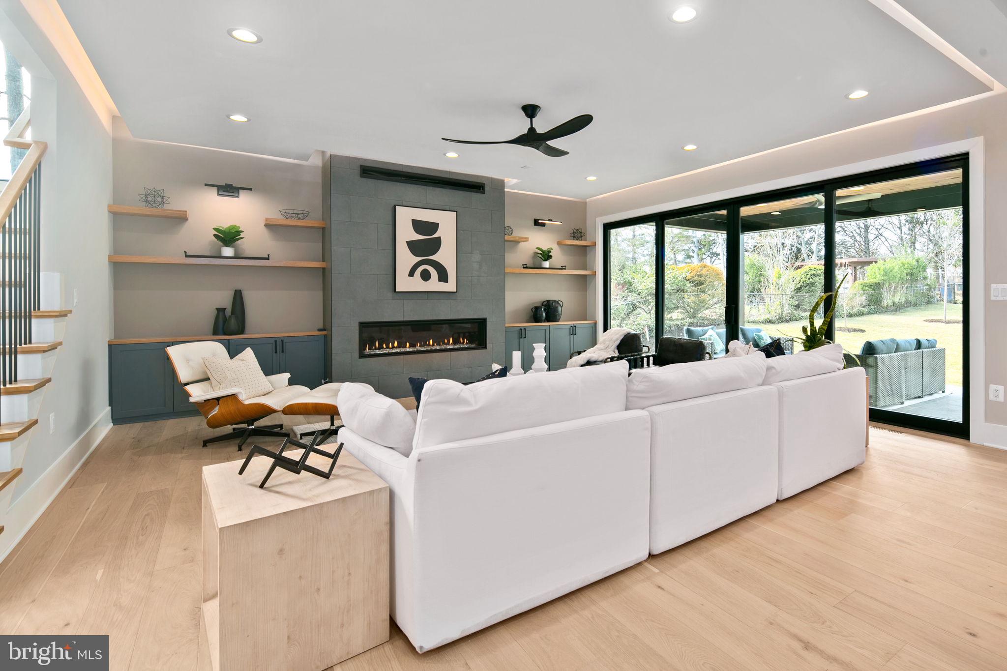 ARLINGWOOD - Residential