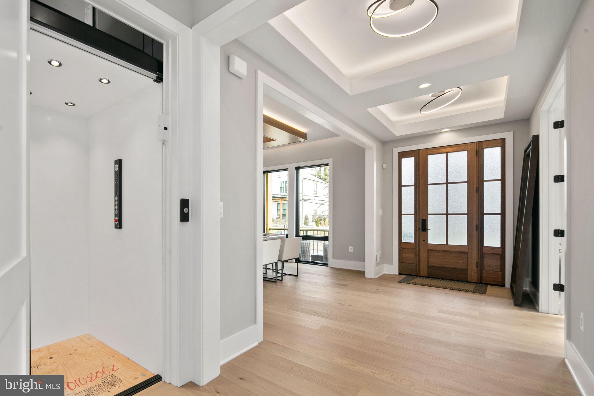 ARLINGWOOD - Residential