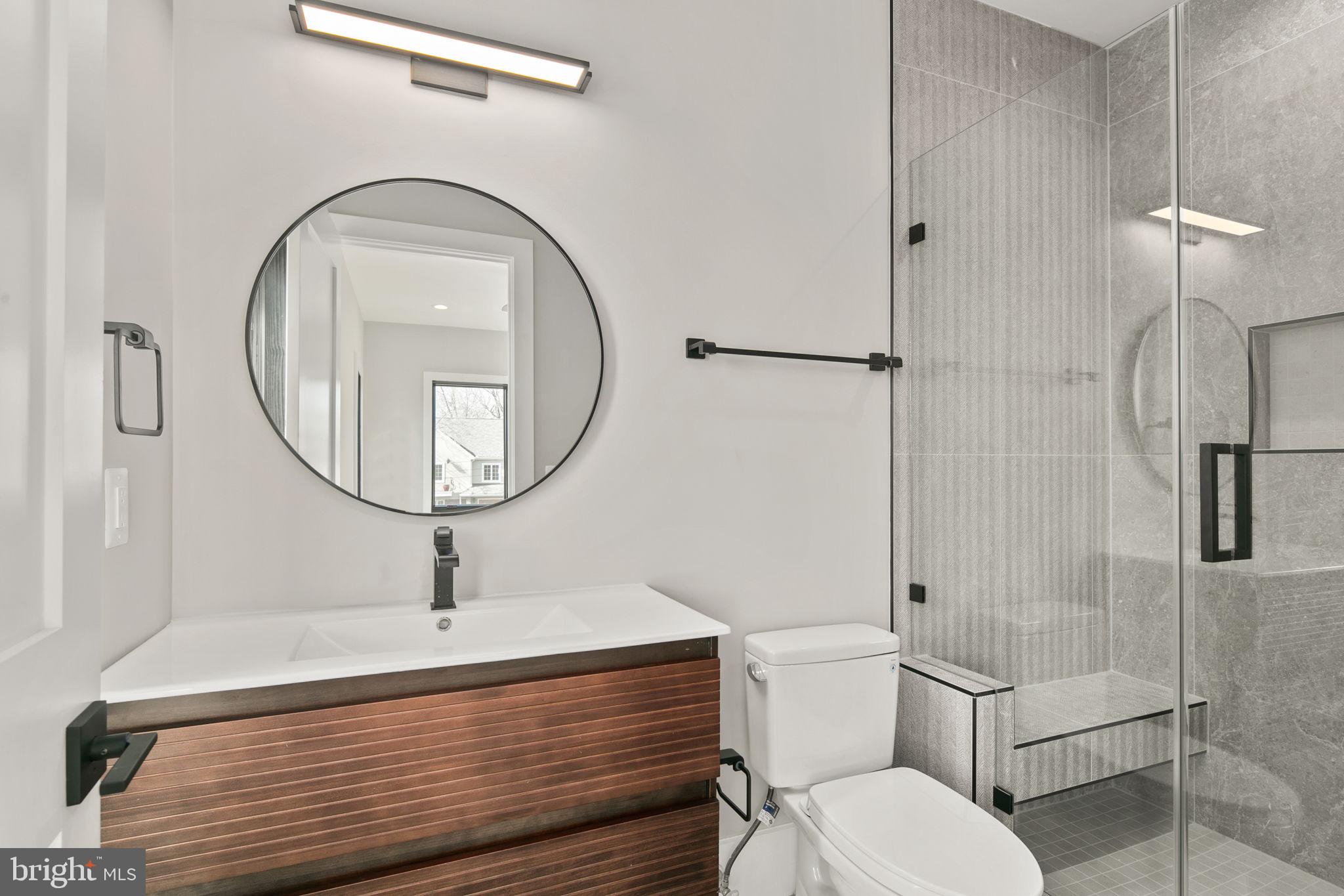 ARLINGWOOD - Residential