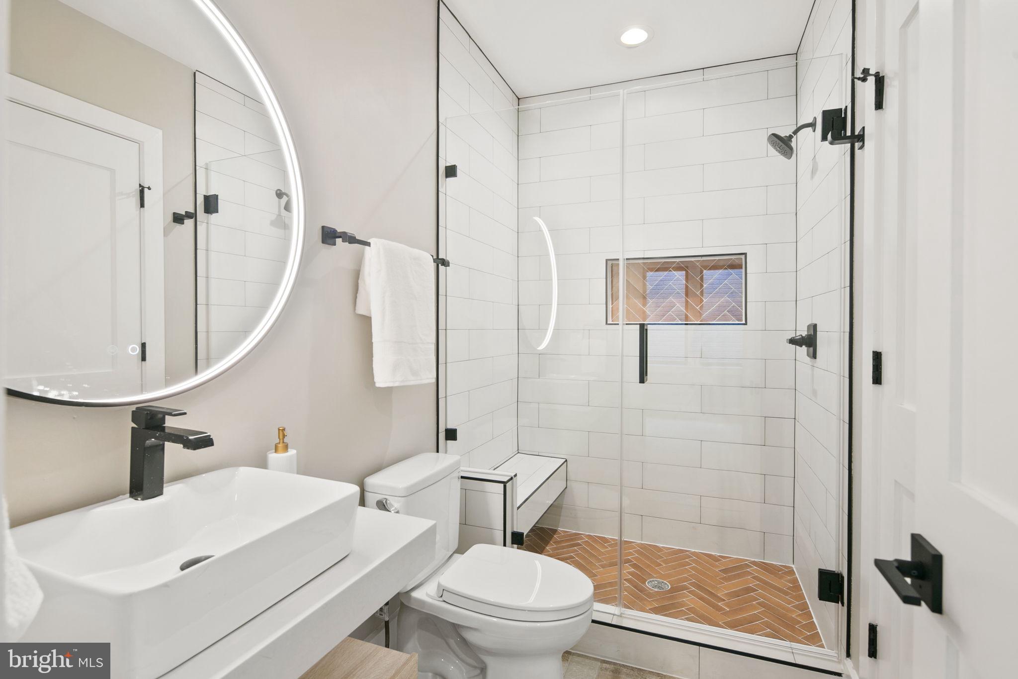 ARLINGWOOD - Residential